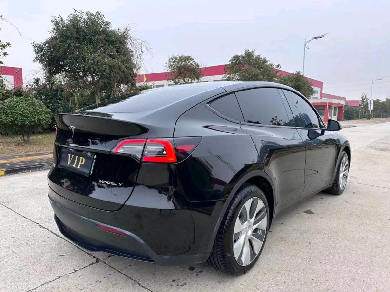 鹽城23年特斯拉MODEL Y9
