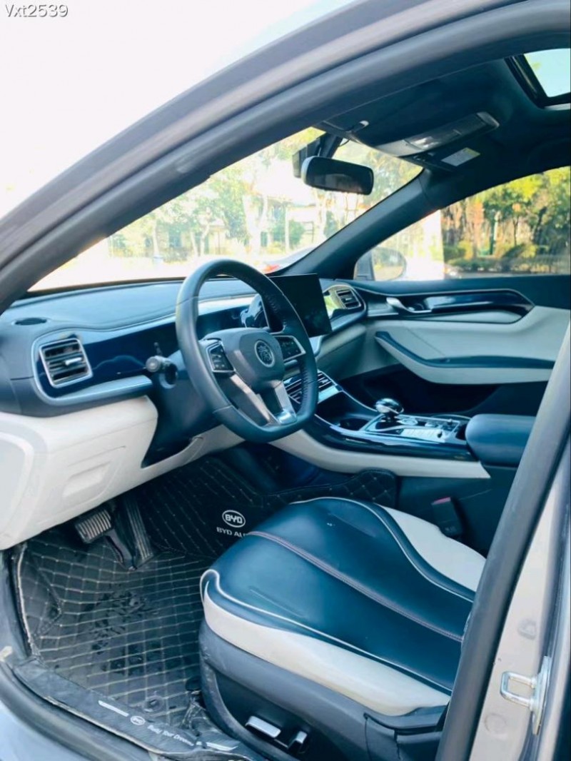 东莞21年比亚迪秦4