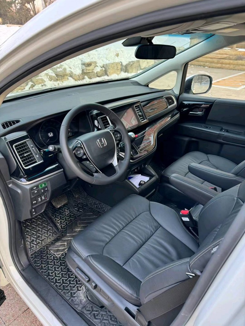 邢台21年本田艾力绅4