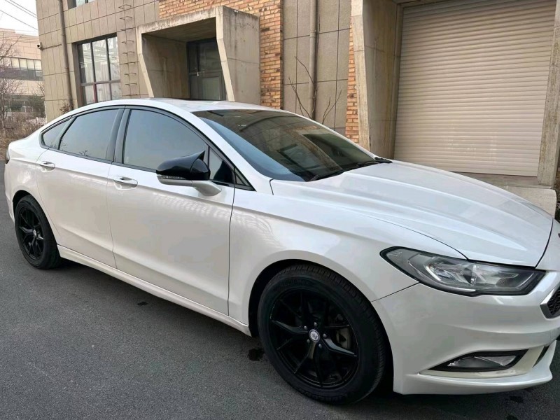 东营17年福特蒙迪欧2