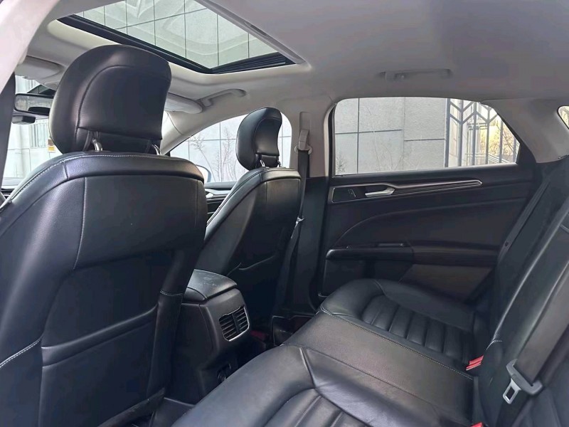 东营17年福特蒙迪欧4