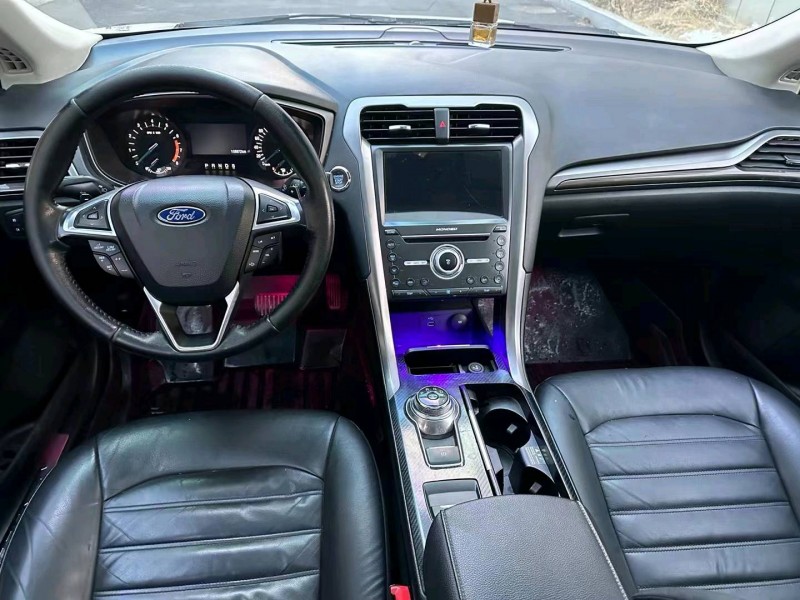 东营17年福特蒙迪欧5