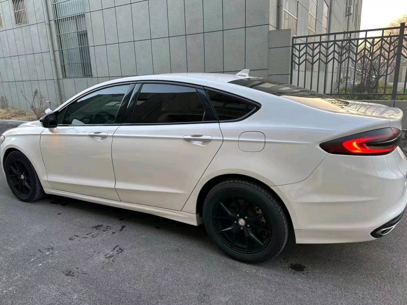 东营17年福特蒙迪欧7