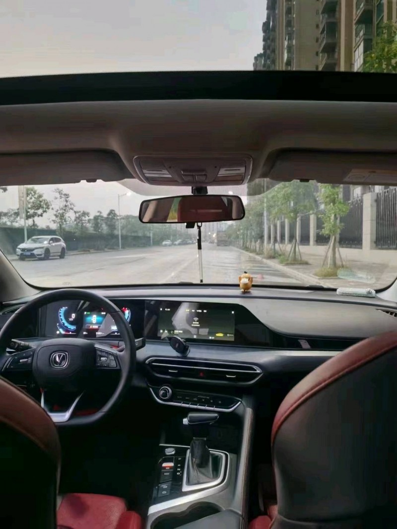 重庆21年长安汽车逸动5