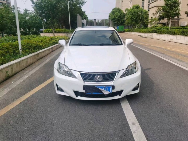 徐州11年雷克萨斯LS1