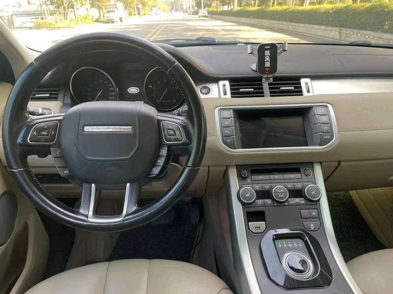 珠海14年路虎极光4