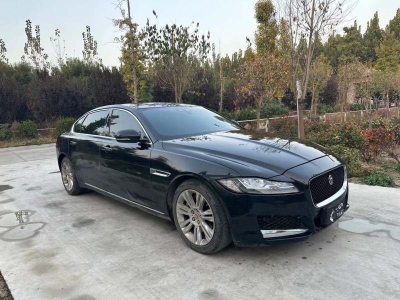 济宁18年捷豹XF3