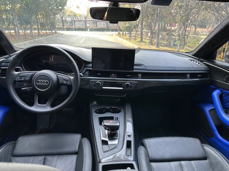 济宁20年奥迪A4L7