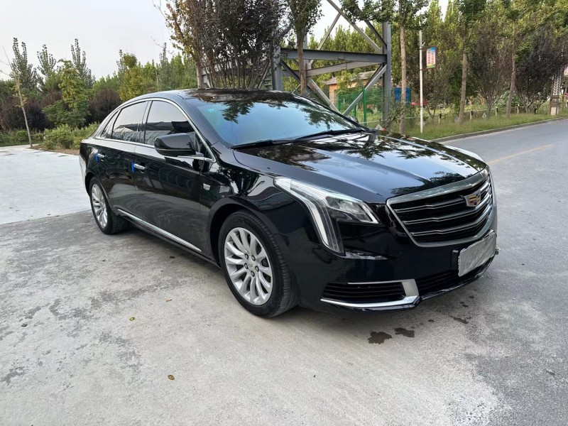 济宁18年凯迪拉克XTS3
