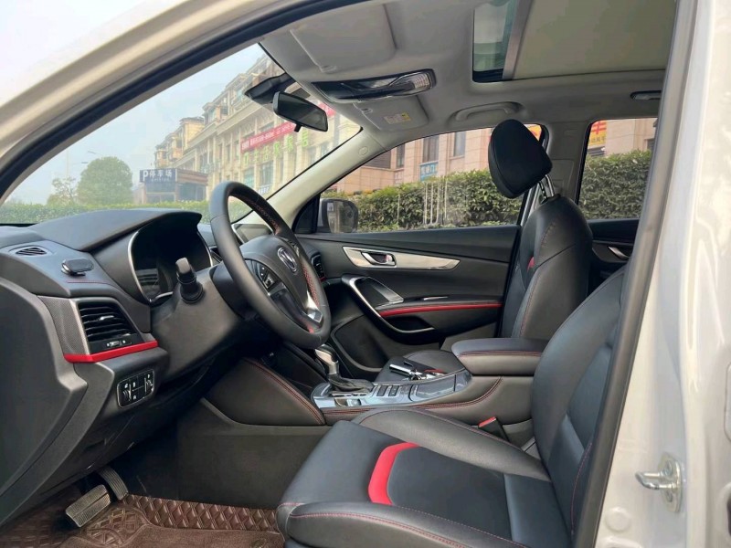 重庆20年长安汽车CS559