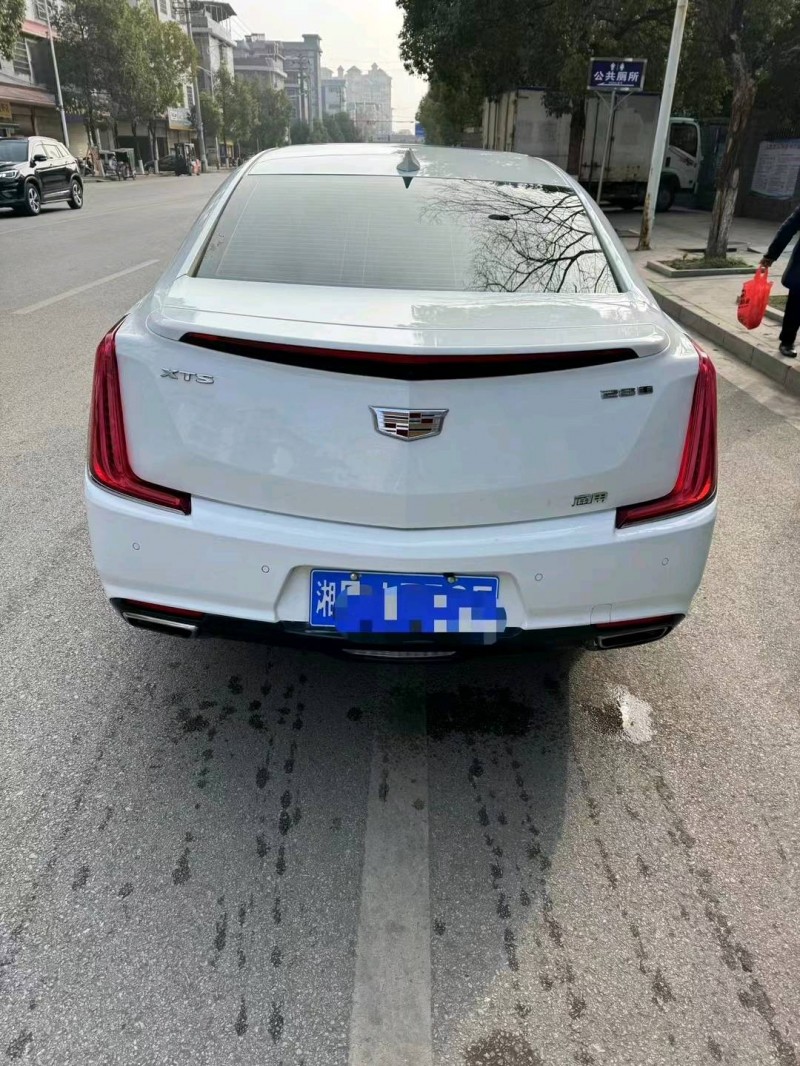 衡陽18年凱迪拉克XTS2