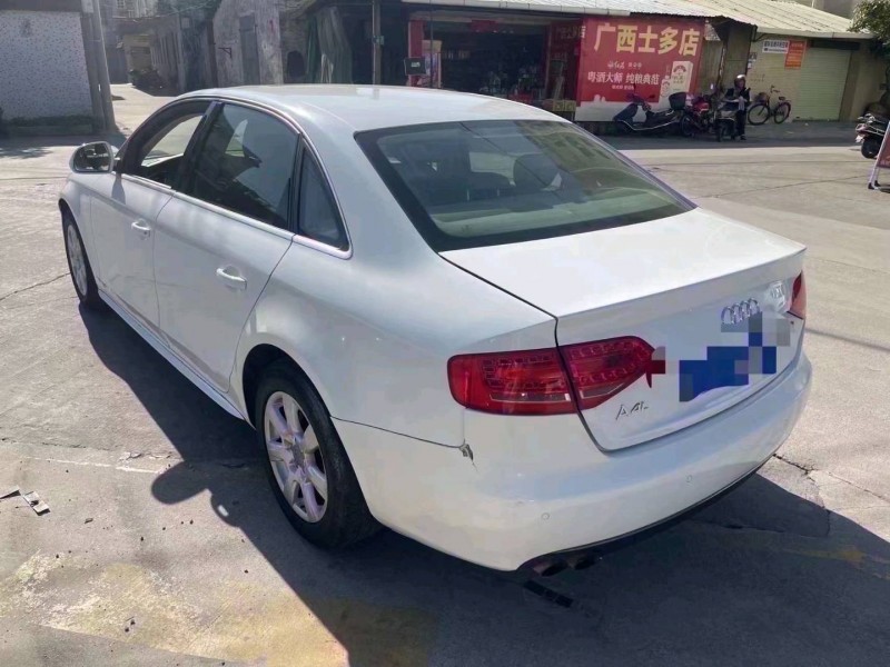 汕头12年奥迪A4L4