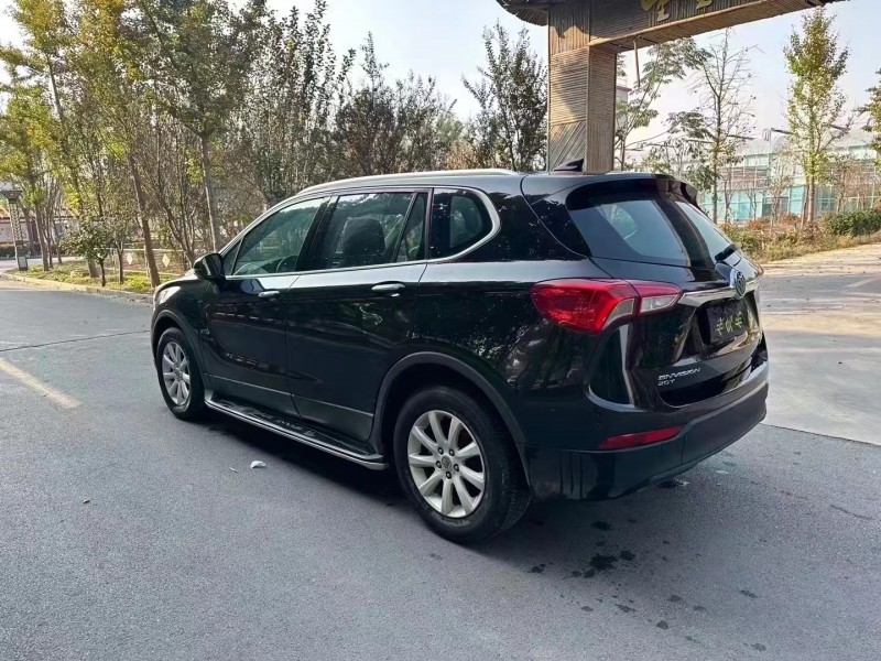 济宁18年别克昂科威5