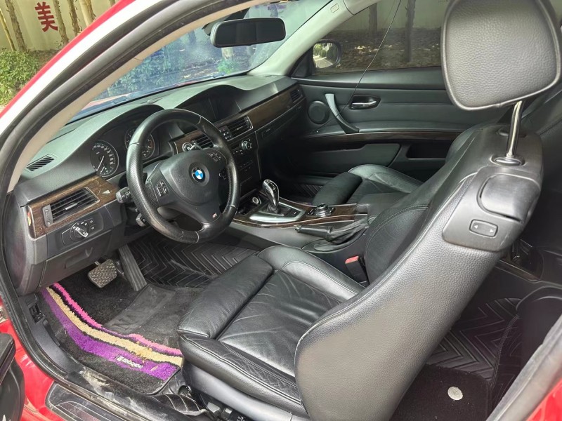 济宁13年宝马3系6