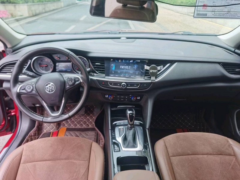 徐州19年别克君威4