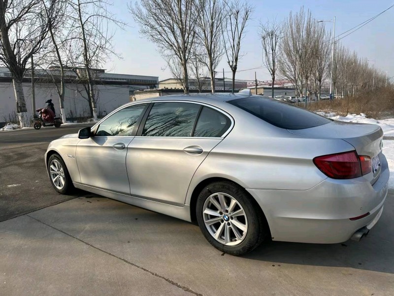 保定11年宝马5系5