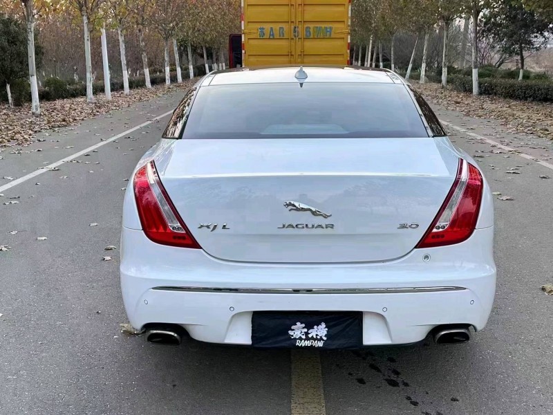 徐州14年捷豹XJL9
