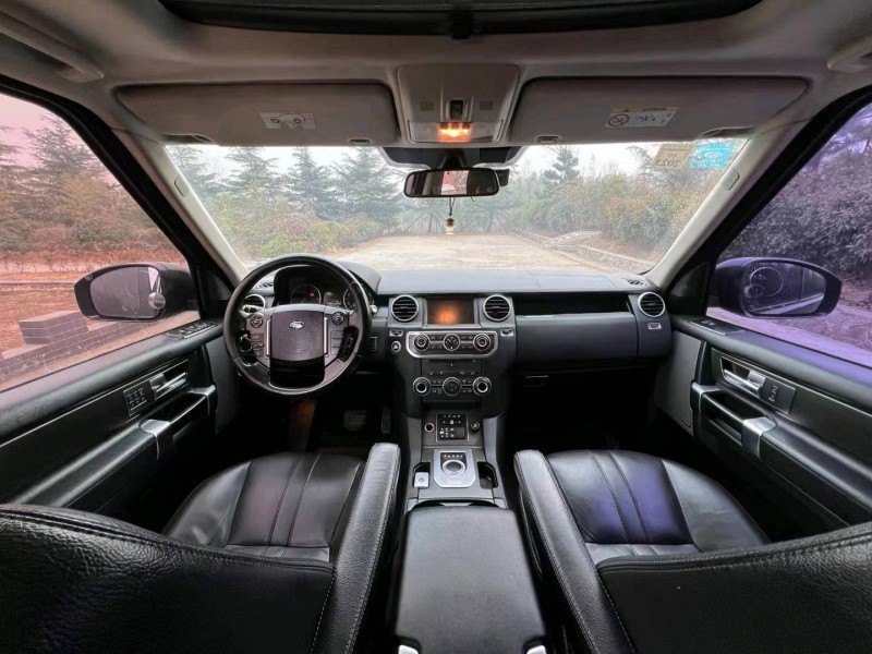 青岛15年路虎发现4