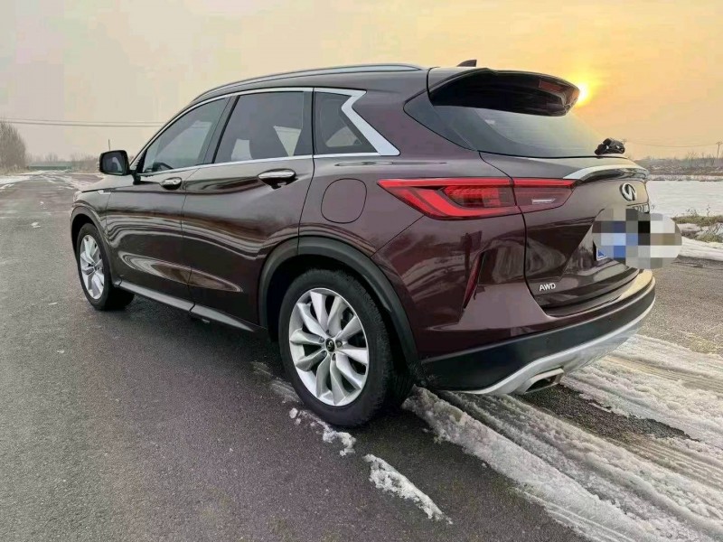 東營19年英菲尼迪QX506