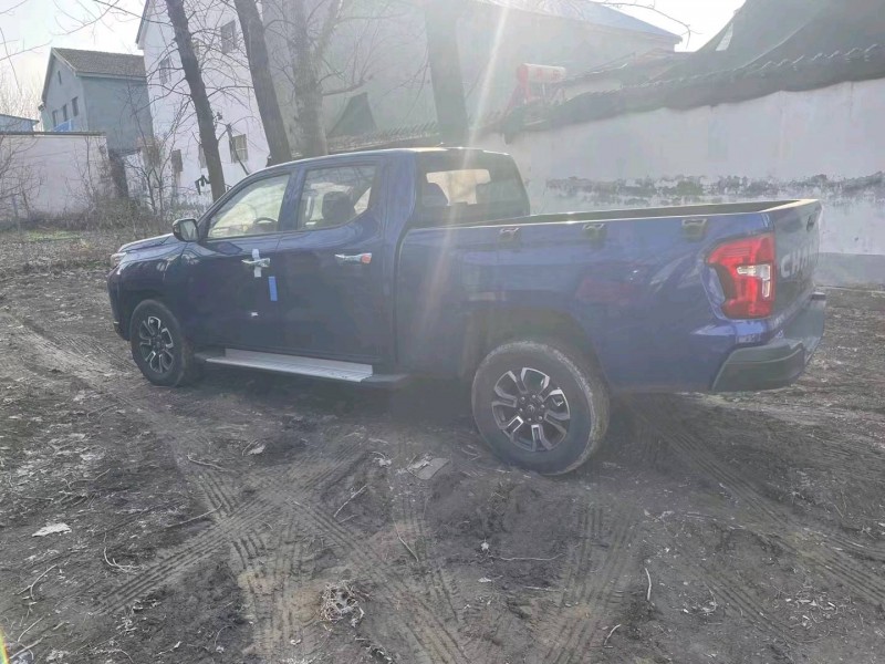 东营23年长安汽车览拓者6