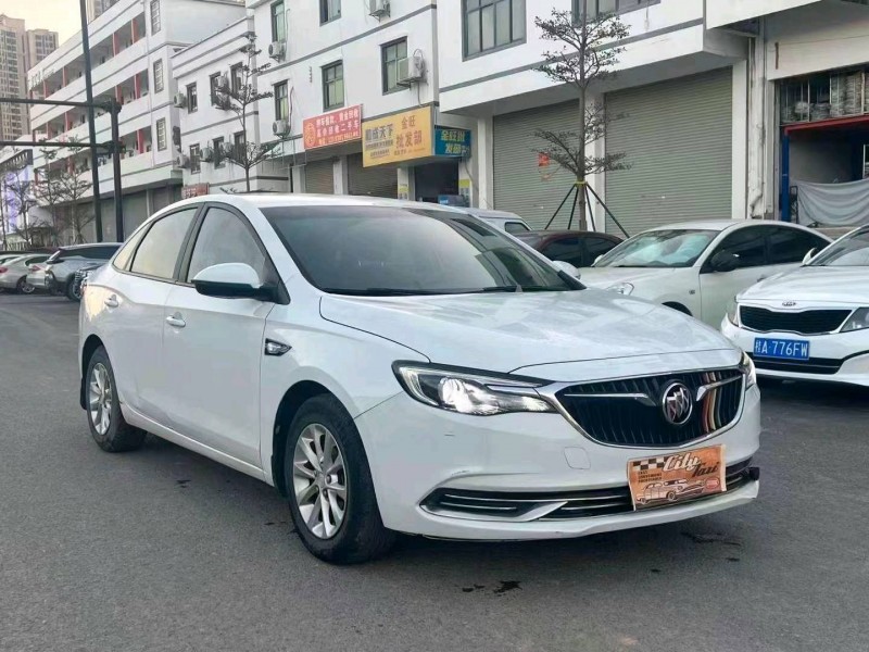 汕头19年别克英朗2