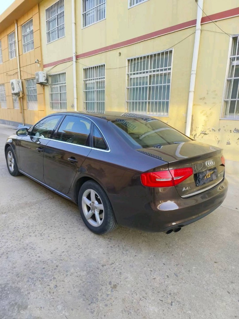 济南14年奥迪A4L8