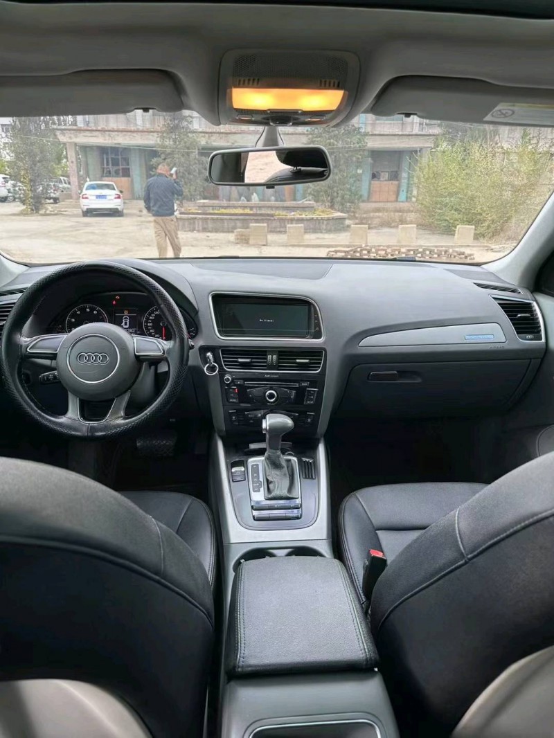 济南16年奥迪Q55