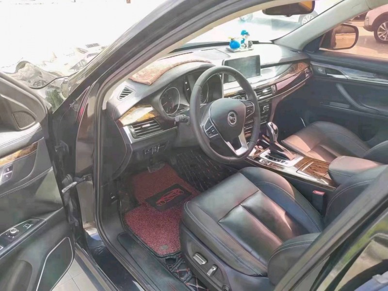 昌江17年漢騰汽車X74