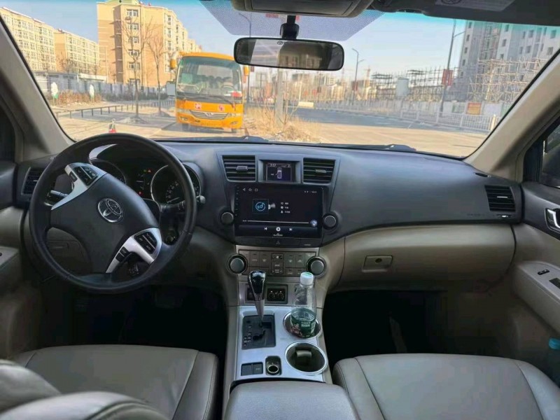 邯郸14年丰田汉兰达6