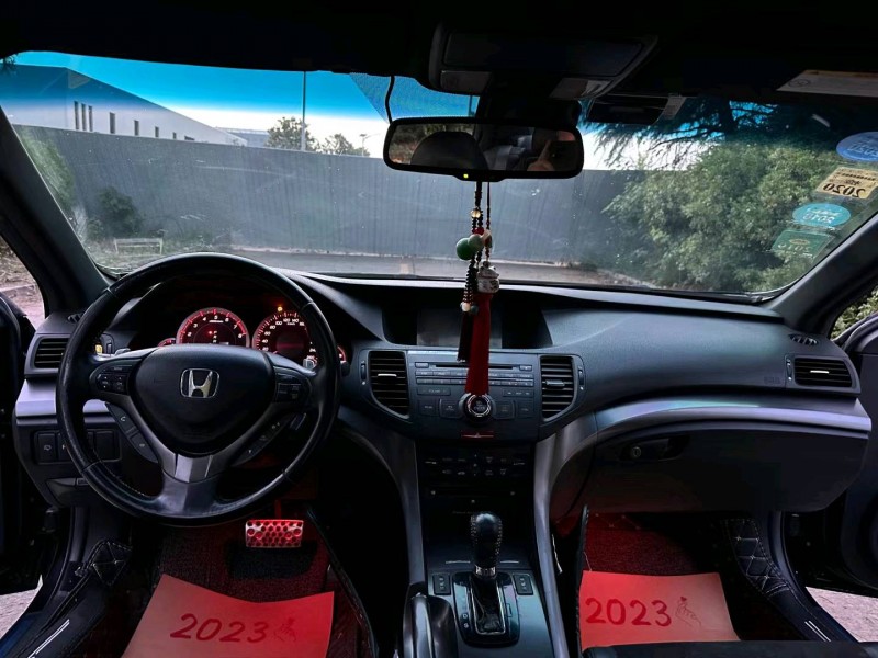 徐州13年本田思铂睿7