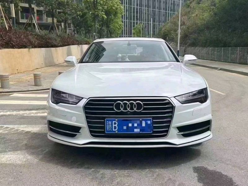 深圳18年奥迪A7L1