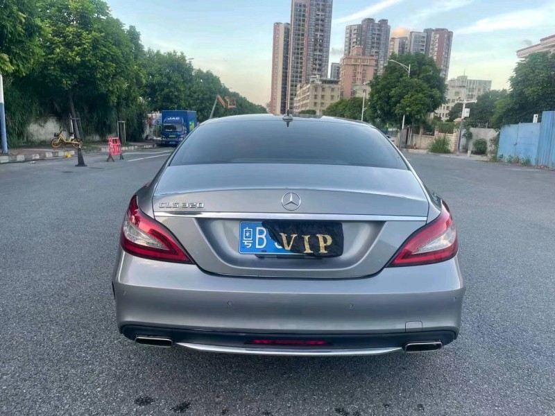 汕头15年奔驰CLS4