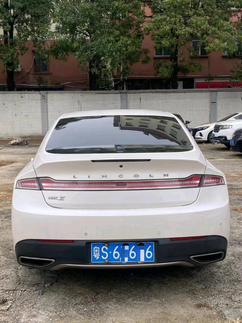 汕頭17年林肯MKZ6