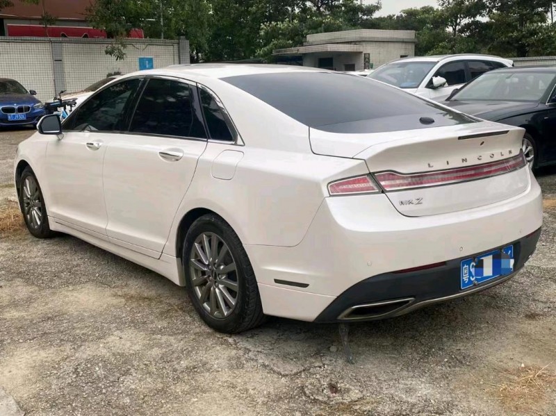 汕頭17年林肯MKZ7
