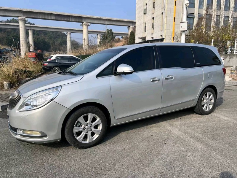 宜昌16年別克GL86