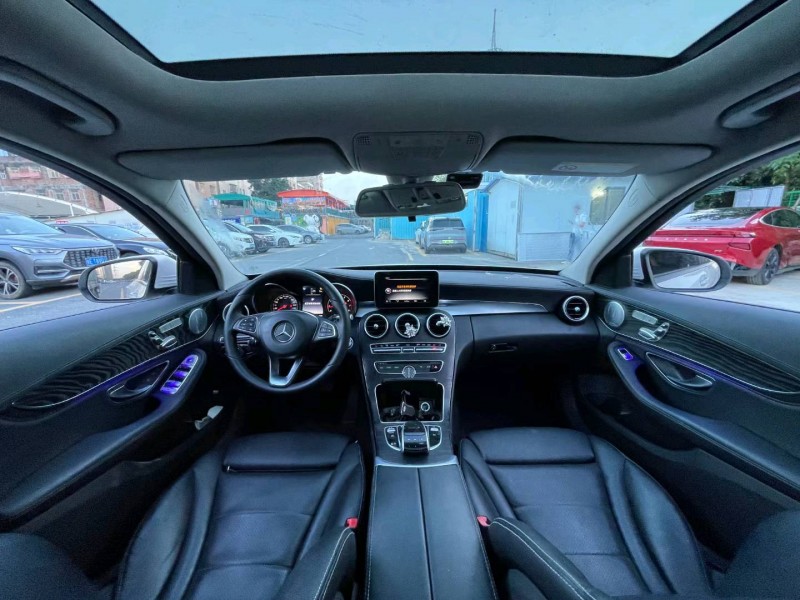 珠海17年奔驰C9