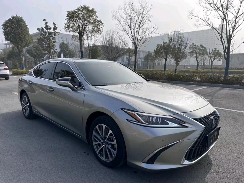 盐城21年雷克萨斯ES3