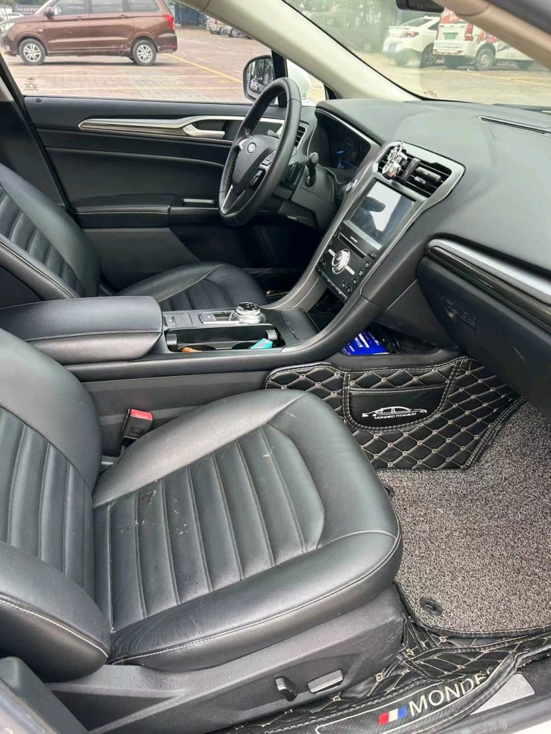 中山17年福特蒙迪欧6