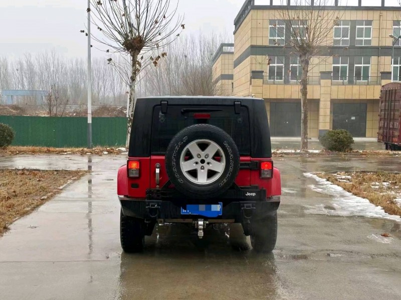 枣庄10年Jeep牧马人5