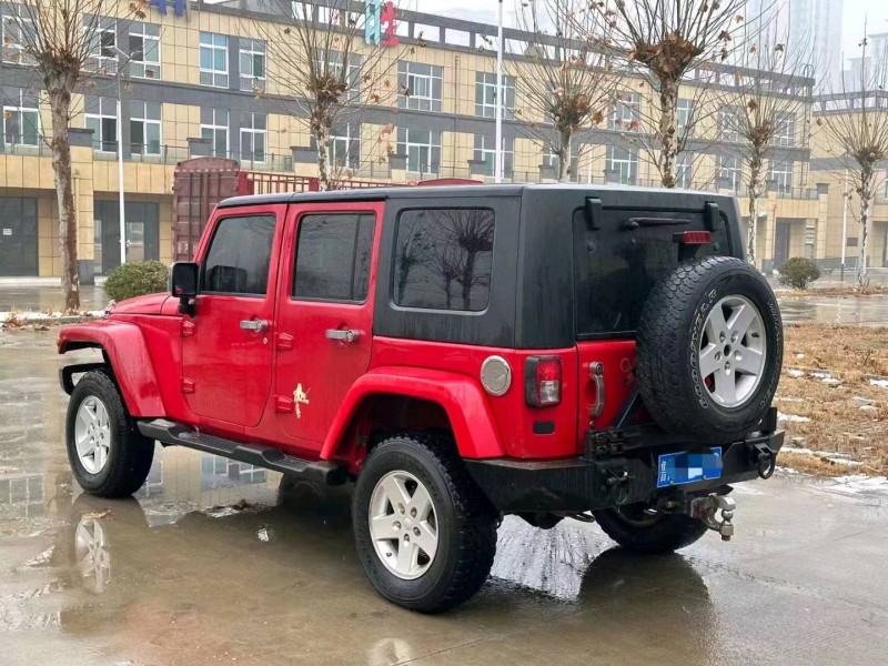枣庄10年Jeep牧马人6