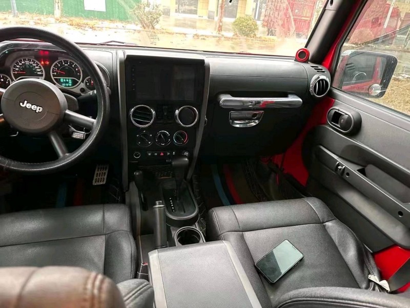 枣庄10年Jeep牧马人7