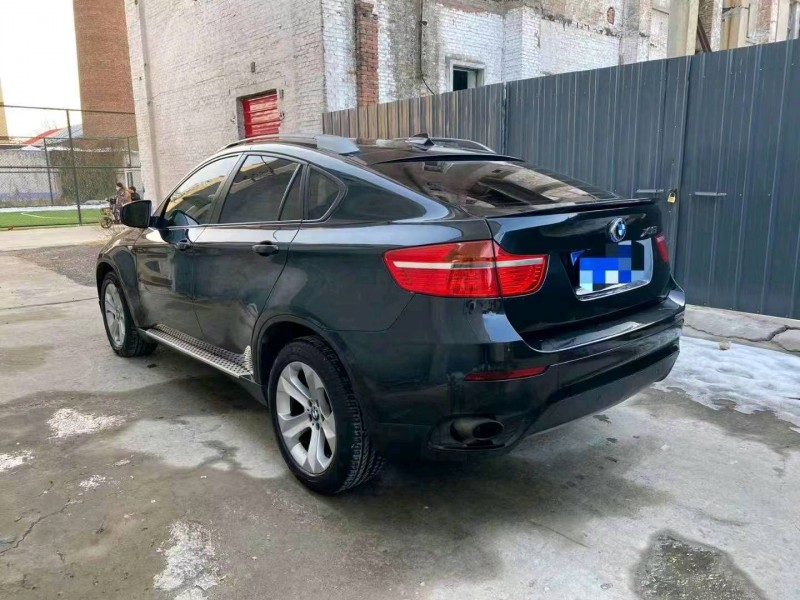 东营10年宝马X67