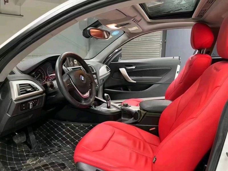 成都18年宝马2系4