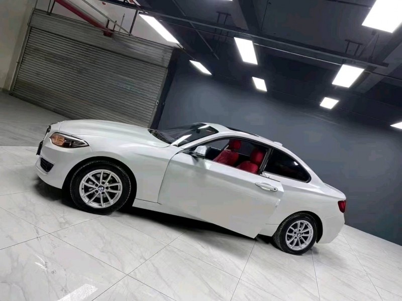 成都18年宝马2系5