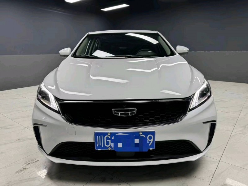 成都22年吉利缤瑞1