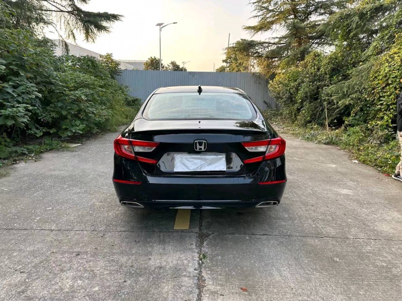 徐州20年本田雅阁9