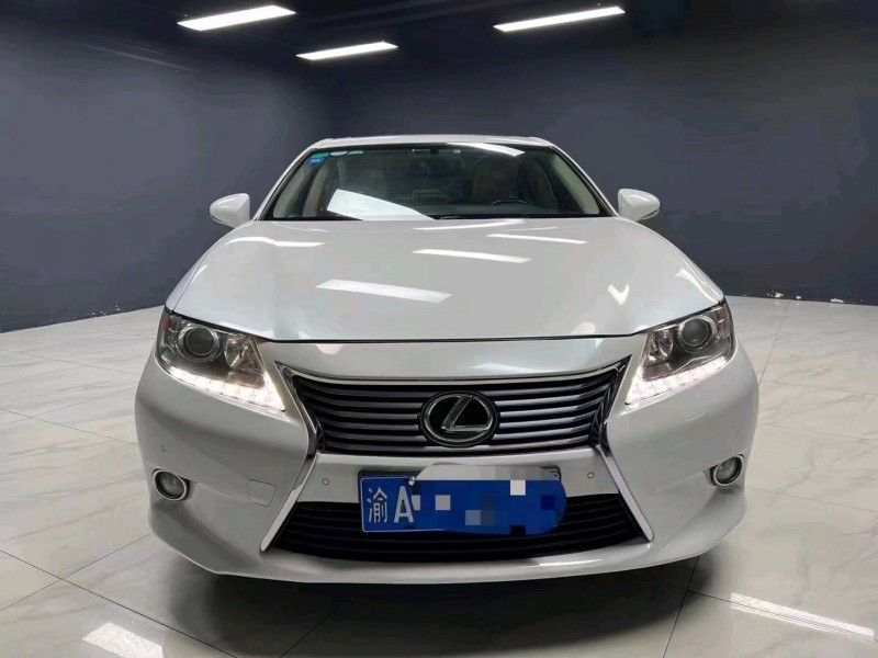 成都14年雷克萨斯ES1