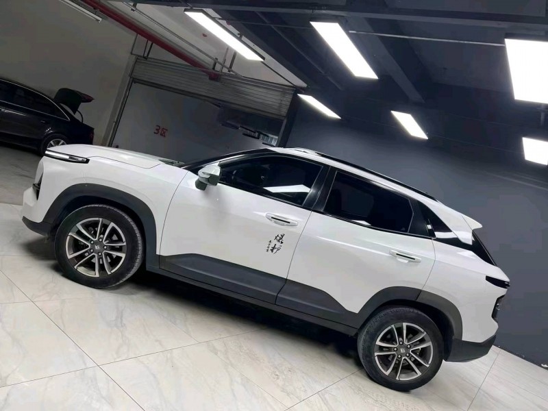 成都21年宝骏RS33