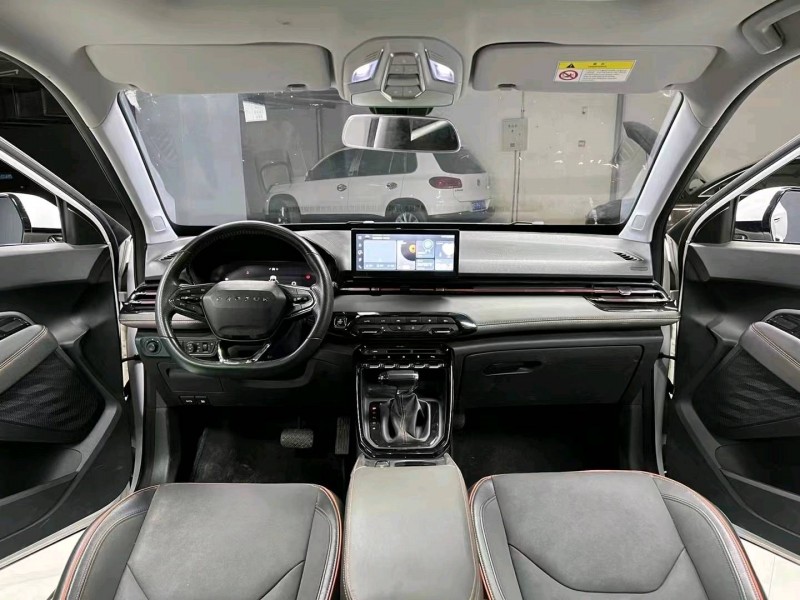 成都21年宝骏RS38