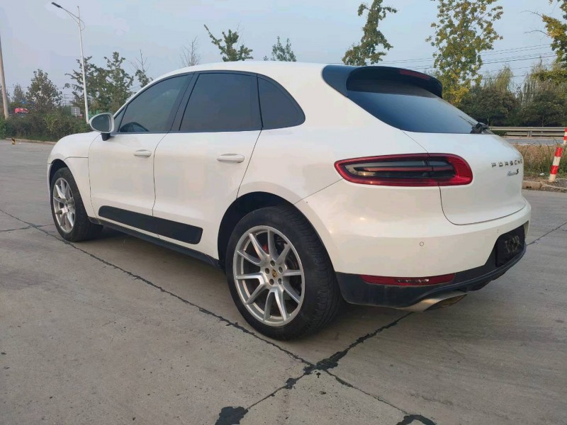 徐州14年保时捷Macan4